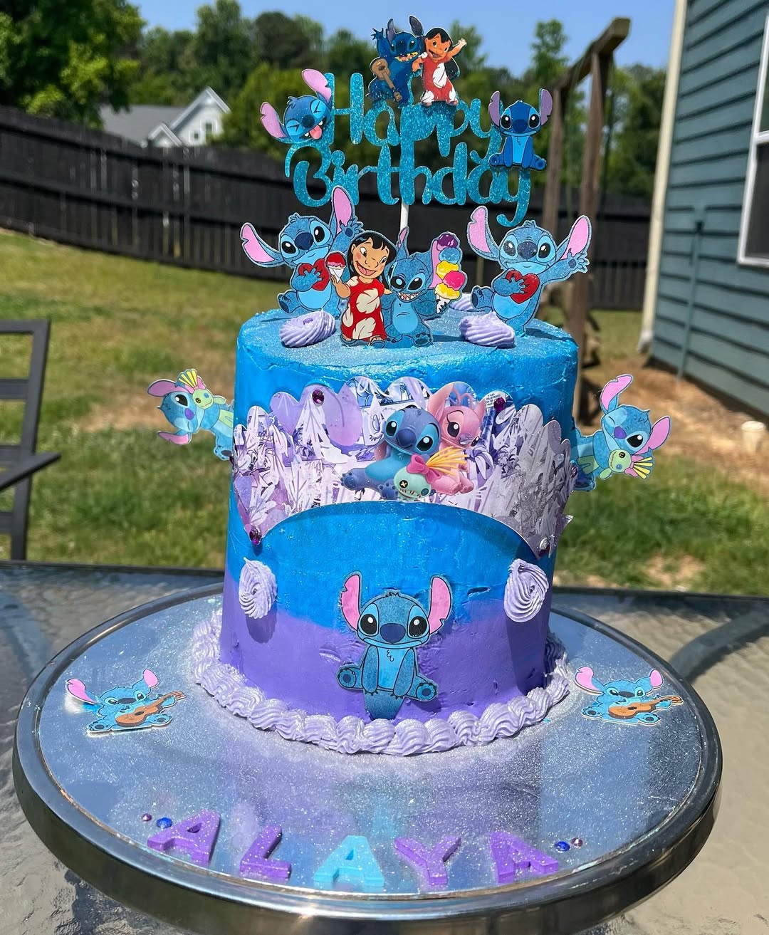 Precious Cakery Custom Lilo & Stitch Cake